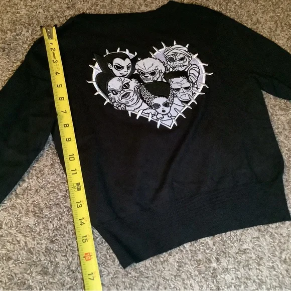 Stitch shoppe by loungefly universal monsters cropped cardigan, black, size: M - Picture 10 of 11